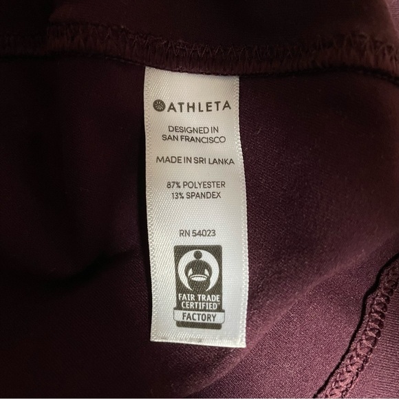 Athleta Burgundy Stretch Short Sleeve Limitless Tee T-Shirt 352706 EUC Size M - Picture 8 of 10
